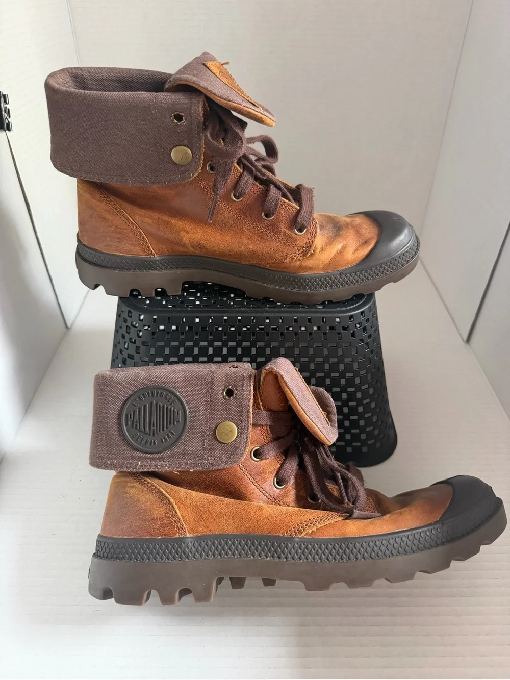 Palladium boots, mens 8 brown leather combat tactical, excellent condition